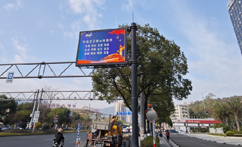 01.jpg